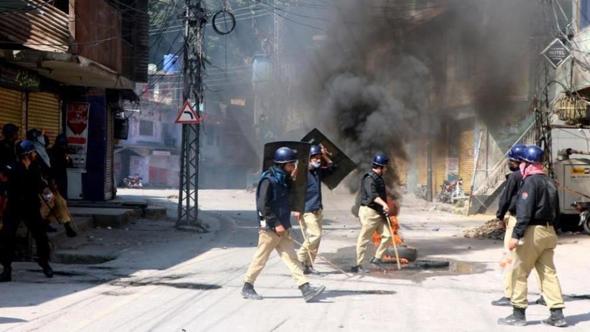 3 Killed in Firing and Teargas Shelling by Security Forces in Pakistan-occupied Kashmir