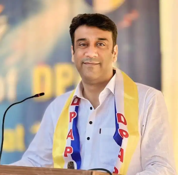 Campaigning for Er Rashid Former MLA Shoaib Nabi Lone Resigns from GN Azad Led DPAP