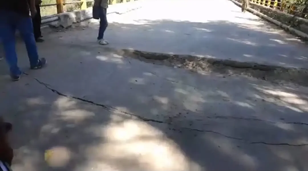 Bridge Connecting Handwara With Highway Caves In; Vehicular Movement Suspended