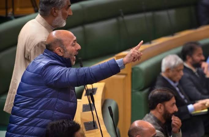 MLA Langate Protests in Assembly Over Kathua, Baramulla Deaths During LG’s Address