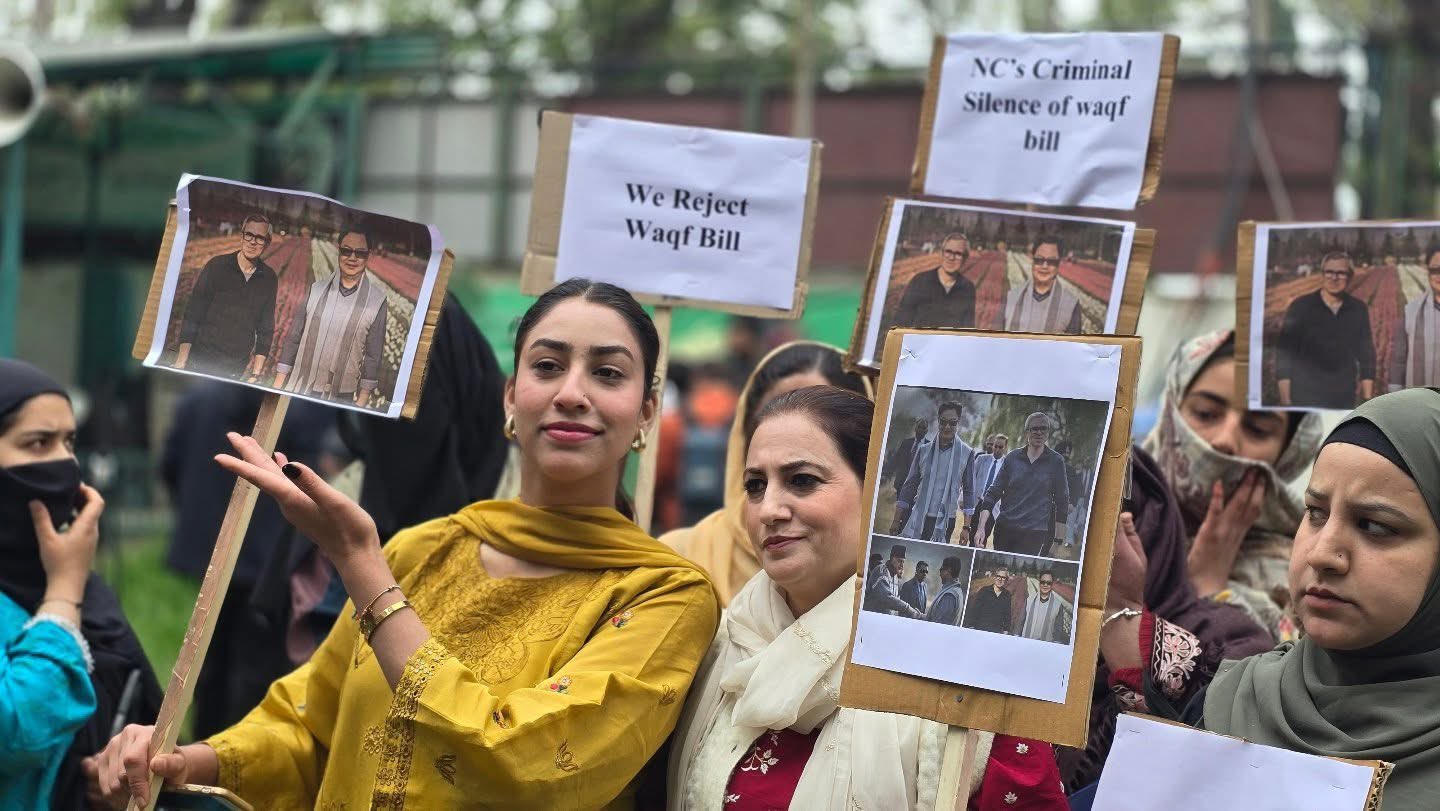 Police prevent PDP march against passage of Waqf (Amendment) Act