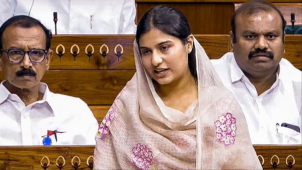 Samajwadi Party MP Iqra Hasan Defamed Through Viral Deepfake Video