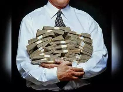 The Myth of Poverty: 70% of Srinagar's Roadside Vendors Are Reportedly Millionaires