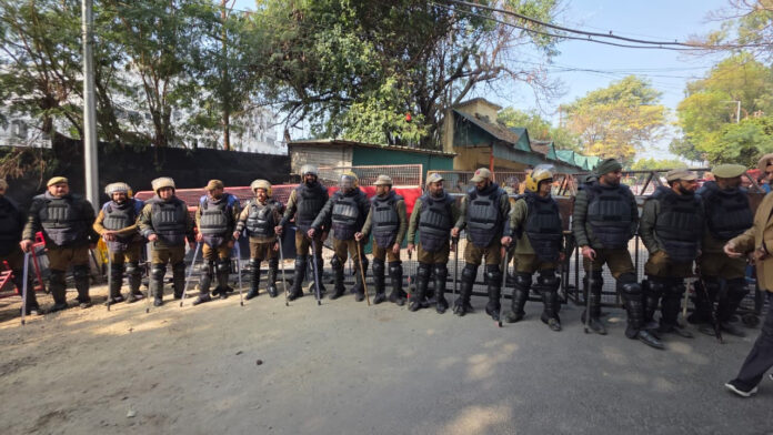 Civil Secretariat Jammu Sealed Following Protest Call Over SMVDIME Admissions