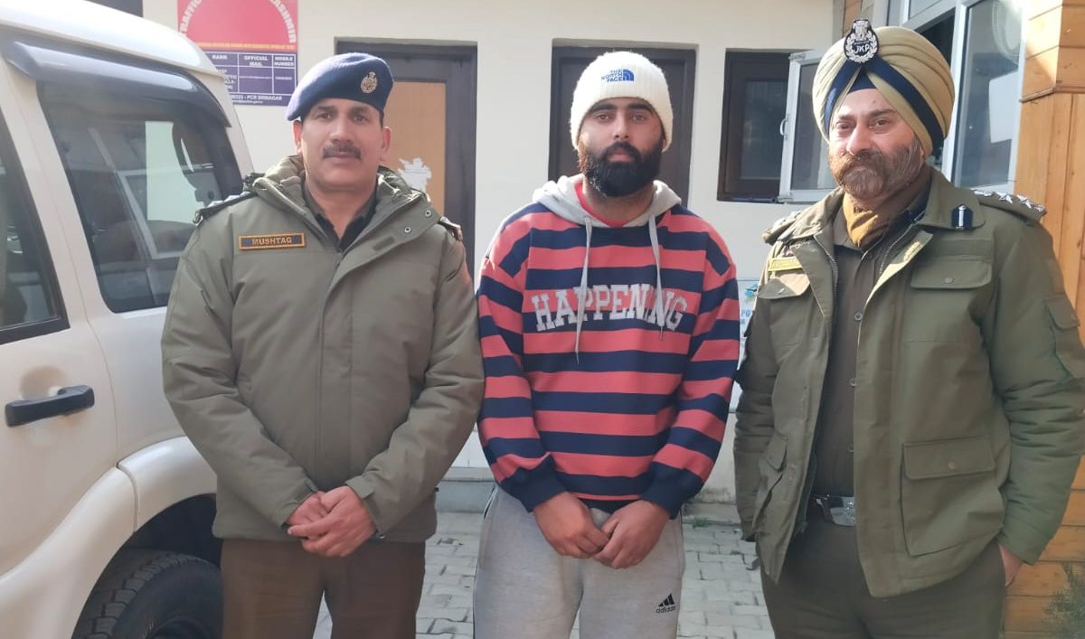 Traffic Police Seize Bike of Chronic Stunt Biker in Shopian
