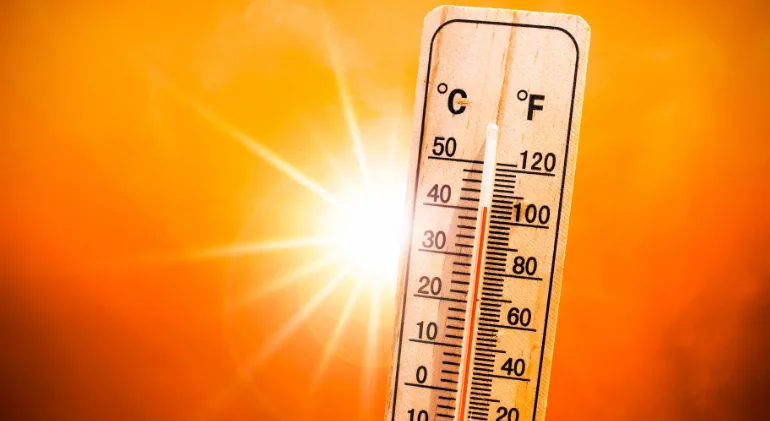 Srinagar Records Hottest Night of Season as Minimum Temp Settles at 19.2°C