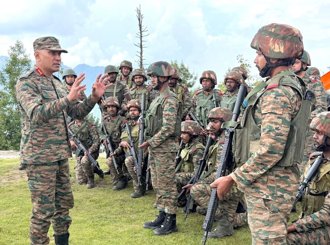 These Leaders Connected Deeply with Their Men, leading from The Front, Sharing Hardships, And Using Charisma or Shared Purpose to Drive Their Troops to Victory